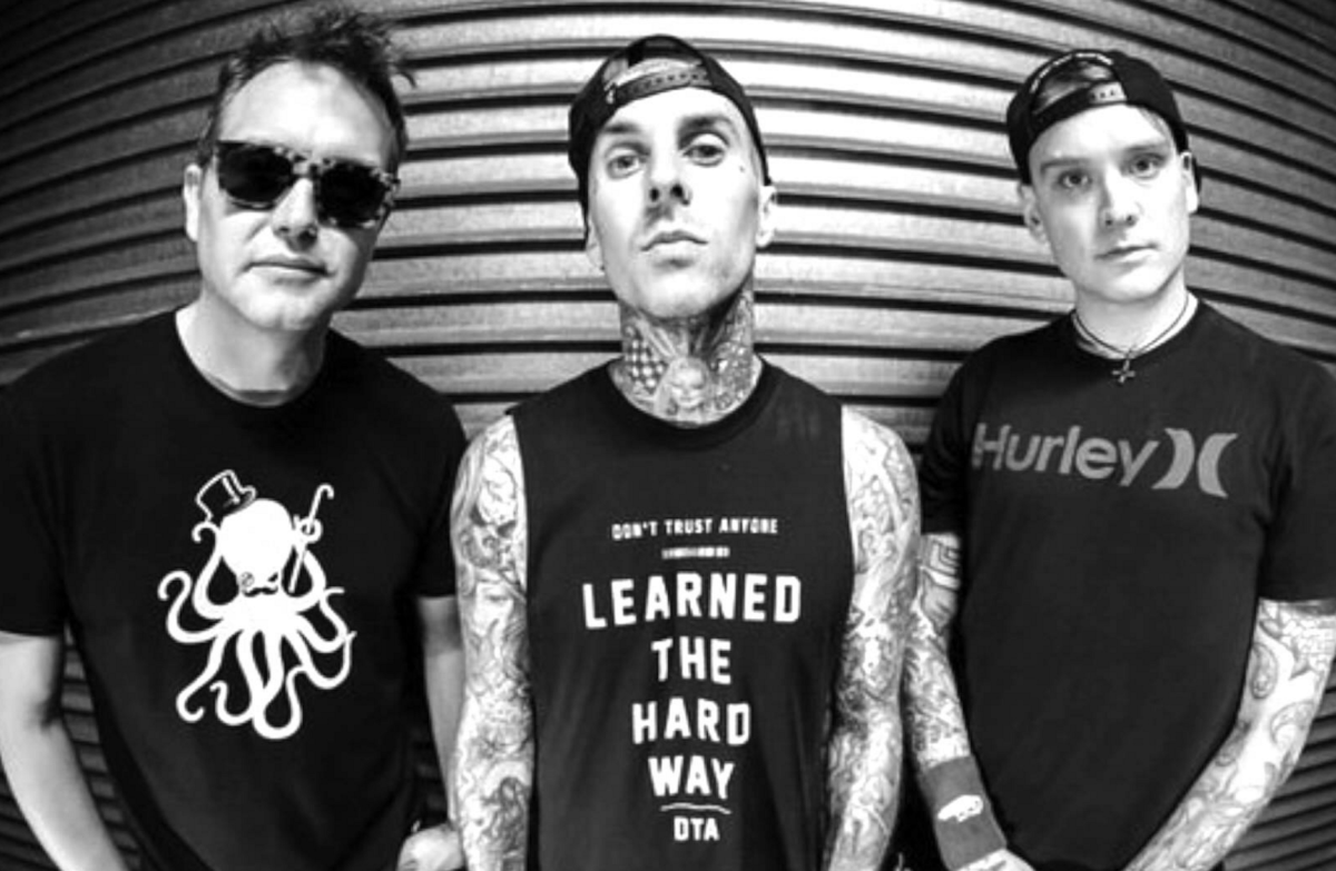 Blink 182 Bikin Lagu Penuh Kekesalan | LAzone.id